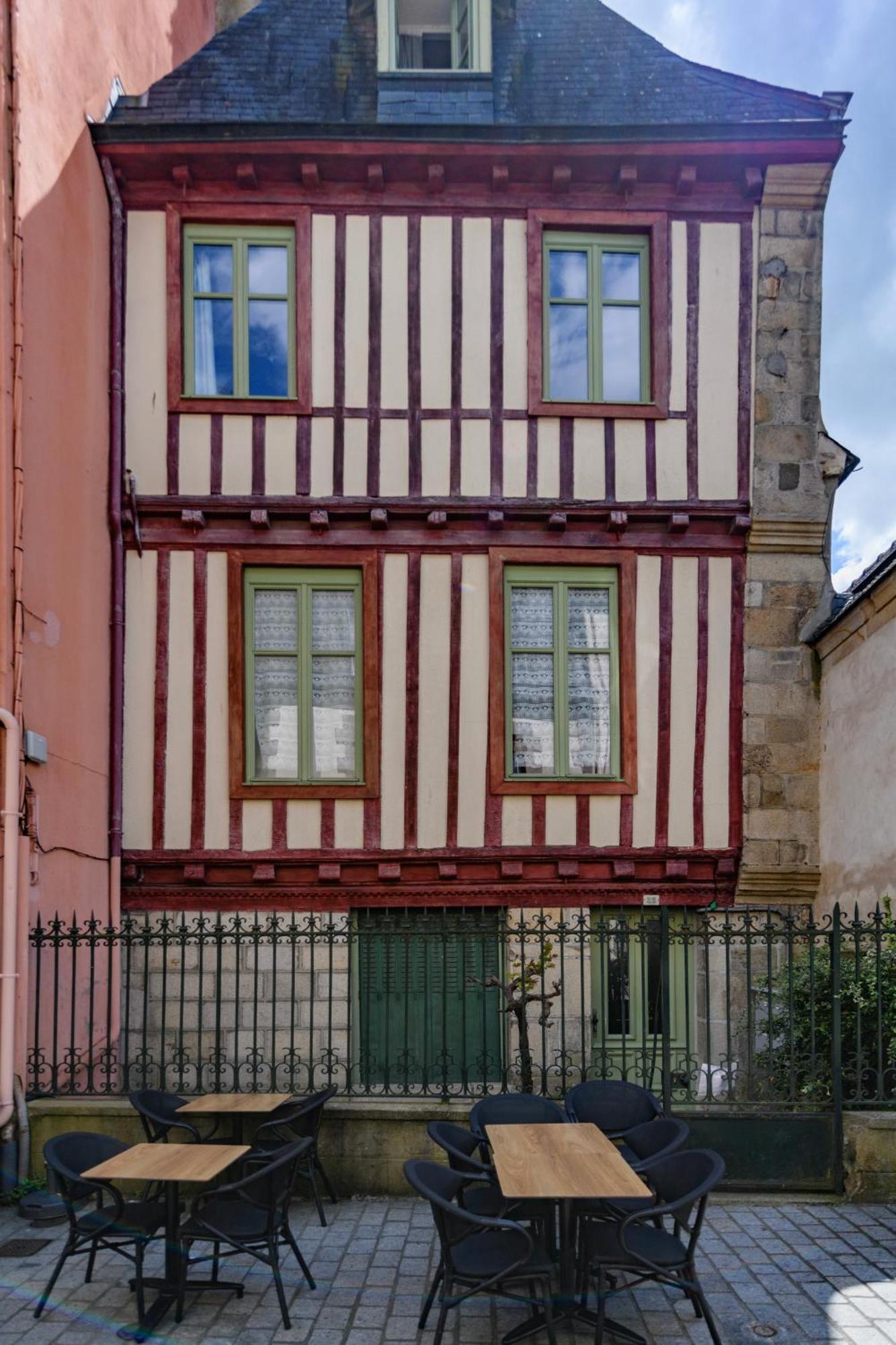 Appartement T2 - Vue Imprenable Sur La Cathedrale Quimper Zewnętrze zdjęcie